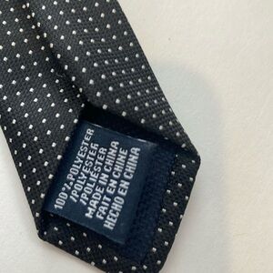 Nautica men’s necktie. In amazing condition.